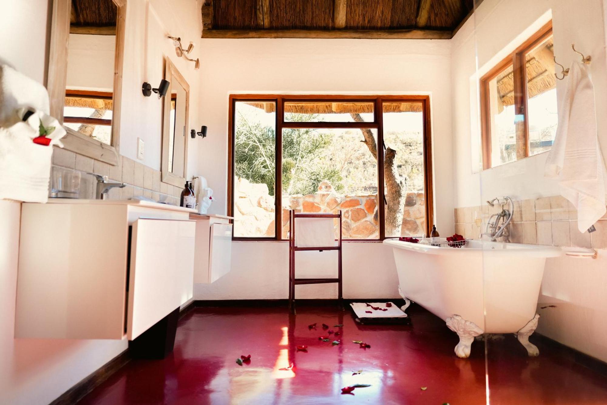Shibula Safari Lodge Welgevonden Wildreservaat Buitenkant foto