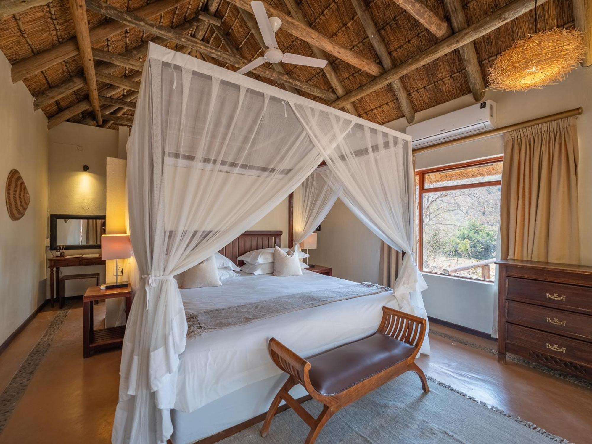 Shibula Safari Lodge Welgevonden Wildreservaat Buitenkant foto