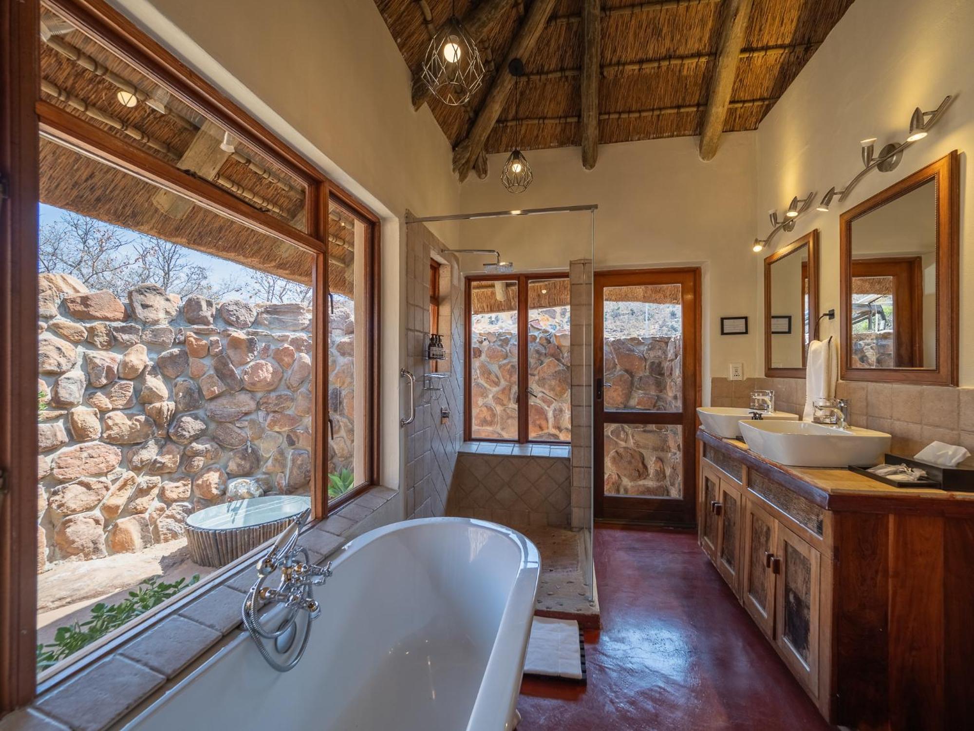 Shibula Safari Lodge Welgevonden Wildreservaat Buitenkant foto